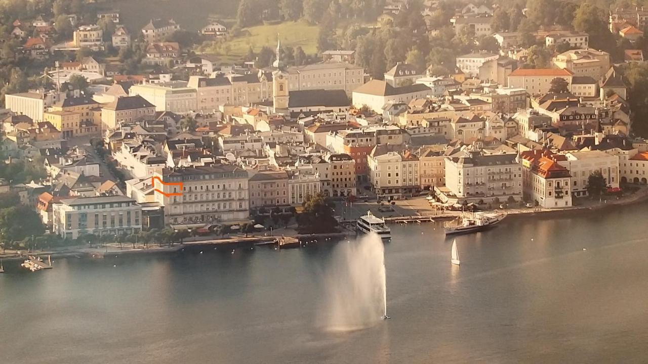 Fantastic Lake And Mountain View, First Row Lakeside Gmunden Exterior photo